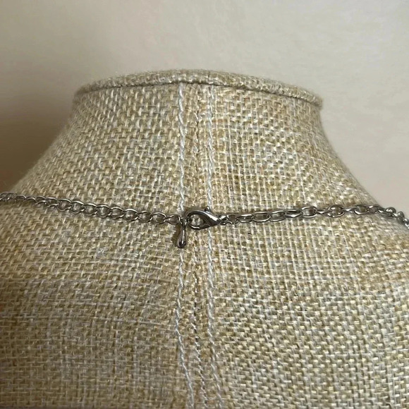 2000’s Y2K Style Cartoon Anime Silver Tone Necklace - Picture 6 of 7